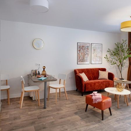Domitys La Clef Des Arts Aparthotel Chalons en Champagne Bagian luar foto
