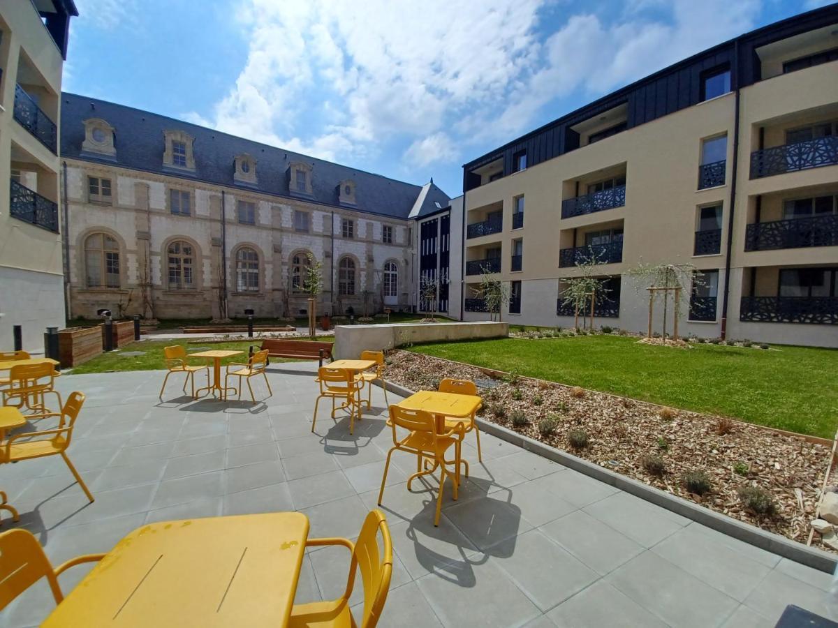 Domitys La Clef Des Arts Aparthotel Chalons en Champagne Bagian luar foto
