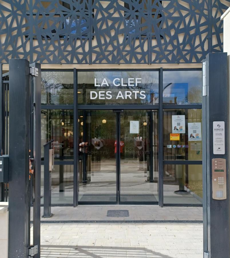 Domitys La Clef Des Arts Aparthotel Chalons en Champagne Bagian luar foto